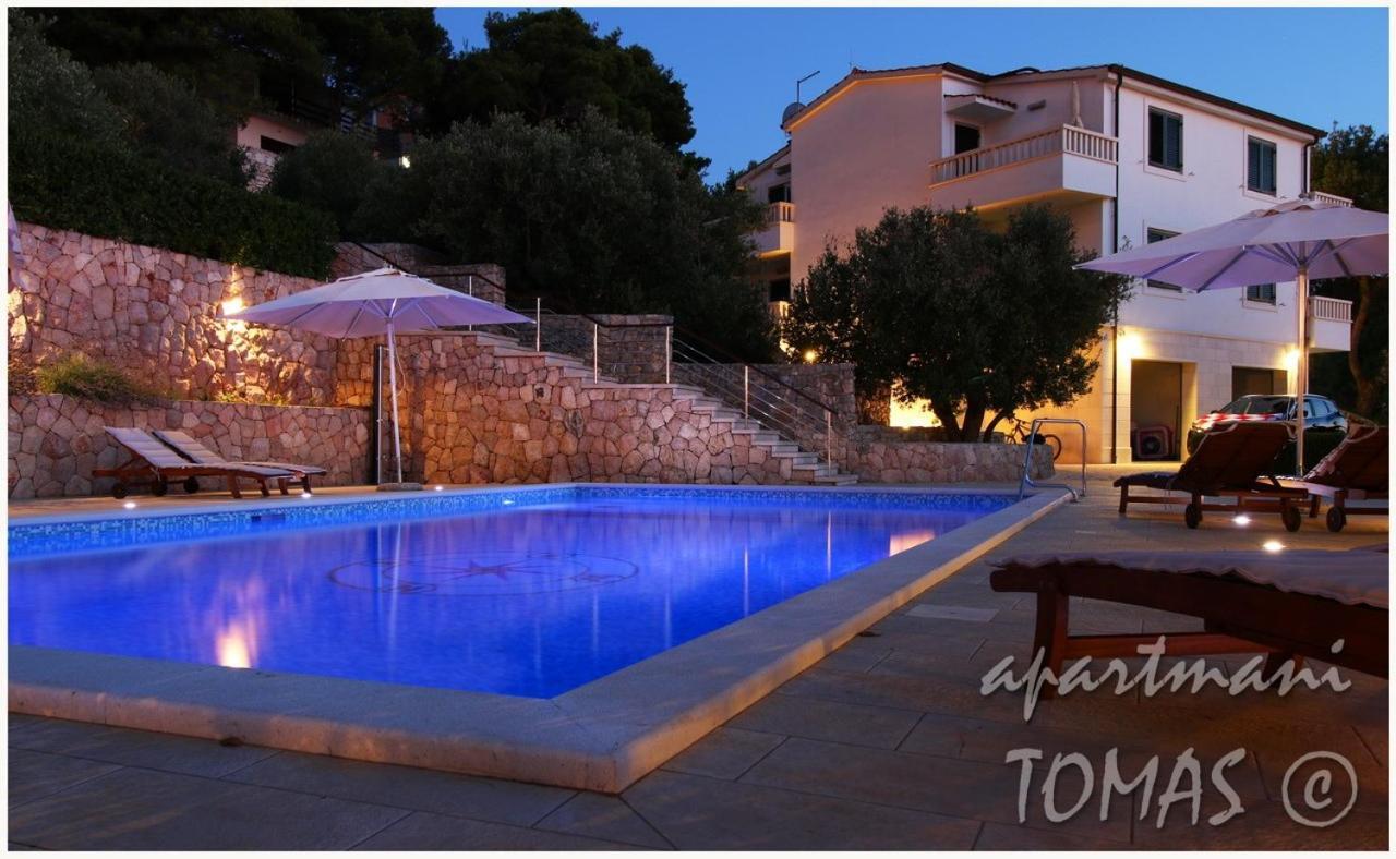 Apartments Tomas Primosten Exterior photo
